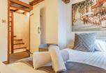 Location vacances  Chatsworth House - Agniti Cottage-2