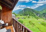 Location vacances Borso del Grappa - 2 Bedroom Cozy Apartment In Arsiè-1