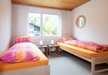 Location vacances  Haut lieu tectonique suisse Sardona - Apartment Bischofberger D22-4