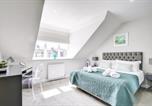 Location vacances  Gare de Knaresborough - Finest Retreats - The Loft at The Regency-3