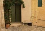 Location vacances  Province de Matera - Angolo del poeta suite-1