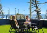 Location vacances Alexandra Headland - Alex Heads Oceanfront Escape-3