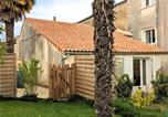 Location vacances  Charente - Studio confort à Angoulême avec terrasse, proche transports, idéale pour couples et bébés. - Fr-1-653-231-4