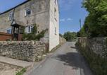 Location vacances Stroud - Athelstan Cottage-1
