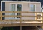 Location vacances Roquebrune-sur-Argens - Mobil-Home Cozy avec Terrasse à Roquebrune-sur-Argens - Api-1-52-1053-1