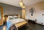 Hôtel Haute-Loire - Chambre confortable avec Wi-Fi, parking et espace bien-être inclus - Fr-1-582-485-1