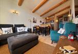 Location vacances La Perrière - Résidence Grand Bois A1124 Clés Blanches-1
