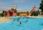 Camping 4 étoiles Coulon - Camping Village Corsaire des 2 Plages -1