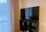Location vacances Bad Wildbad - Krelax Schwarzwald - 6 Gäste - großer Parkplatz, Terrasse, Smarttv, Therme und Natur-2