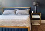 Location vacances Pittsburgh - 2 Bedrooms • Warm & Historic Stay • Free Parking-3