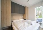 Location vacances Zutendaal - Holiday home in Zutendaal with terrace-2