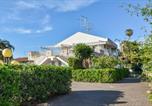 Location vacances Mascali - Beach Front Home In Mascali With Wifi-1