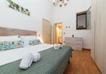 Location vacances  Province de Brindisi - Casa-Puccini-Altstadt-5-Minuten-|-8-km-Meer-2