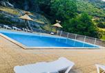 Camping avec Piscine Sablières - Camping La Drobie-2