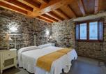 Location vacances  La Corogne - Adega-1