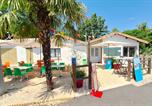 Camping avec Piscine Saint-Galmier - Camping de la Pra-2