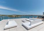 Location vacances Es Castell - Hastinapura, acceso directo al mar-3