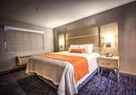 Hôtel Van Nuys - Best Western Plus Media Center Inn & Suites-2