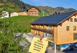 Location vacances Warth - Carolines Appartement Warth - Bergblick, Terrasse, 2 Min Fußweg bis Skilift & Tiefgarage - ideal für Familien und naturverbundene Paare-1