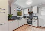 Location vacances Blenheim - Picton Central - Picton Holiday Home-1