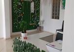 Hôtel Cap-Vert - Four Palms Guest House-1