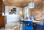 Location vacances Alba - Hostdomus - Palazzo Stupino-1