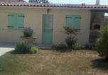 Location vacances  Deux-Sèvres - Maisonnette à Coulon-2