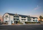 Hôtel Long Beach - Best Western Harbour Inn & Suites Huntington - Sunset Beach-1