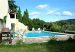 Location vacances  Alpes-de-Haute-Provence - Charmante villa à Dauphin avec piscine privée et jardin-2
