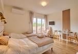 Location vacances  Gers - Studio rénové climatisé avec balcon, animaux admis - Fr-1-841-24-1
