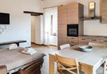 Location vacances Baschi - Stunning Apartment In Lubriano With Sauna-3