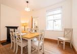 Location vacances Richmond - Quaint Victorian Cottage great transport to London Pass The Keys-2
