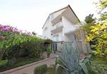 Location vacances Šibensko-Kniniska - Apartments Sanja-1