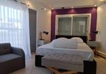 Location vacances Gare SNCF de Saint-Raphaël Valescure - Appartement proche de la plage-3