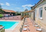Location vacances  Eure-et-Loir - Crazy Villa Le Tertre 28 - Heated pool - Basket - 2h Paris - 44p-2