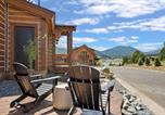 Location vacances Estes Park - Estes Dream Brand New End Unit with Two Patios Indoor and Outdoor Fireplace and Jacuzzi-1