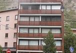 Location vacances Val-d'Isère - Appartement au centre, près des pistes, avec Wifi, jusqu'à 6 personnes - Fr-1-519-11-4