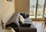 Location vacances Blonville-sur-Mer - Appartement 2 Pièces avec Loggia Vue Mer et Parking, Près de la Plage - Fr-1-712-38-3