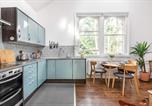 Location vacances Bristol - Loft Apartment in Historic Building in Quiet Central Setting-4