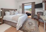 Location vacances Hermanus - Villa Venusta Luxury Guesthouse - Solar Power-1