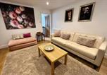 Location vacances Cambridge - Quaint 2 bed Cottage in the Heart of Cambridge-1