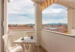 Location vacances Olbia - Guesthost Olbia Birght Flat with Terrace & Private Parking!-1