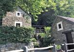 Location vacances Trois châteaux, muraille et remparts du bourg de Bellinzone - Rustico Gatto & Topolino by Fewotessin-1