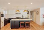 Location vacances Toowong - Mokum House Designer Escape with Pool Sauna-2
