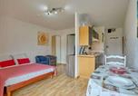 Location vacances  Gers - Studio rénové pour 2 pers., proche Lac de l’Uby, animaux admis, parking - Fr-1-841-27-1
