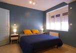 Location vacances Centre - Maison rénovée avec jardin, 3 chambres, à 10 min de Chartres, idéale pour familles et escapades romantiques - Fr-1-581-114-4