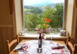 Location vacances  Gare d'Halifax - Cottage in the Sky-4