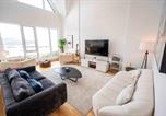 Location vacances La Malbaie - 403 - Luxury Condo - Incredible View & Pool-1