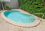 Location vacances Calvisson - Les Volets Bleus-4