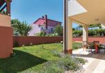 Location vacances Pula - Garden apartment with terrace and grill-2